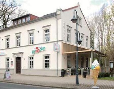 Hotel Am Kreischaer Park Ngoại thất bức ảnh